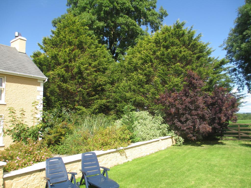 Tralia Farmhouse Self Catering ファランフォー エクステリア 写真